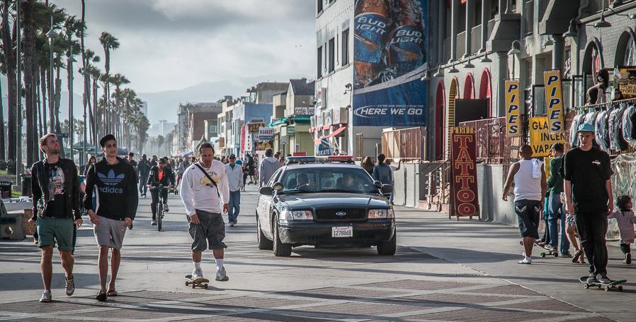 14 Fun Things to Do in Venice Beach Next Time You're in The Neighborhood