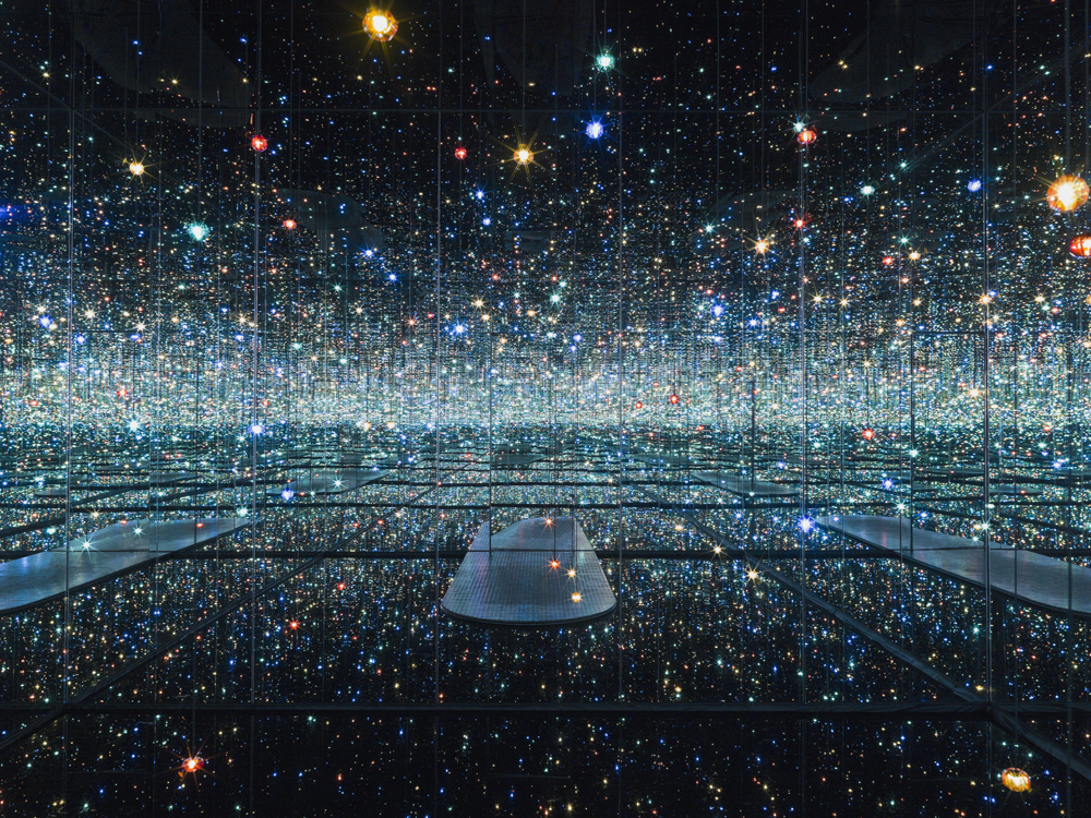 Infinity Mirrored Room