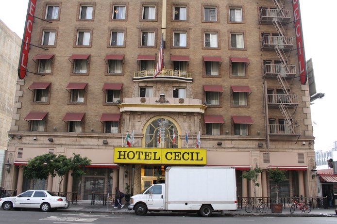 Hotel Cecil