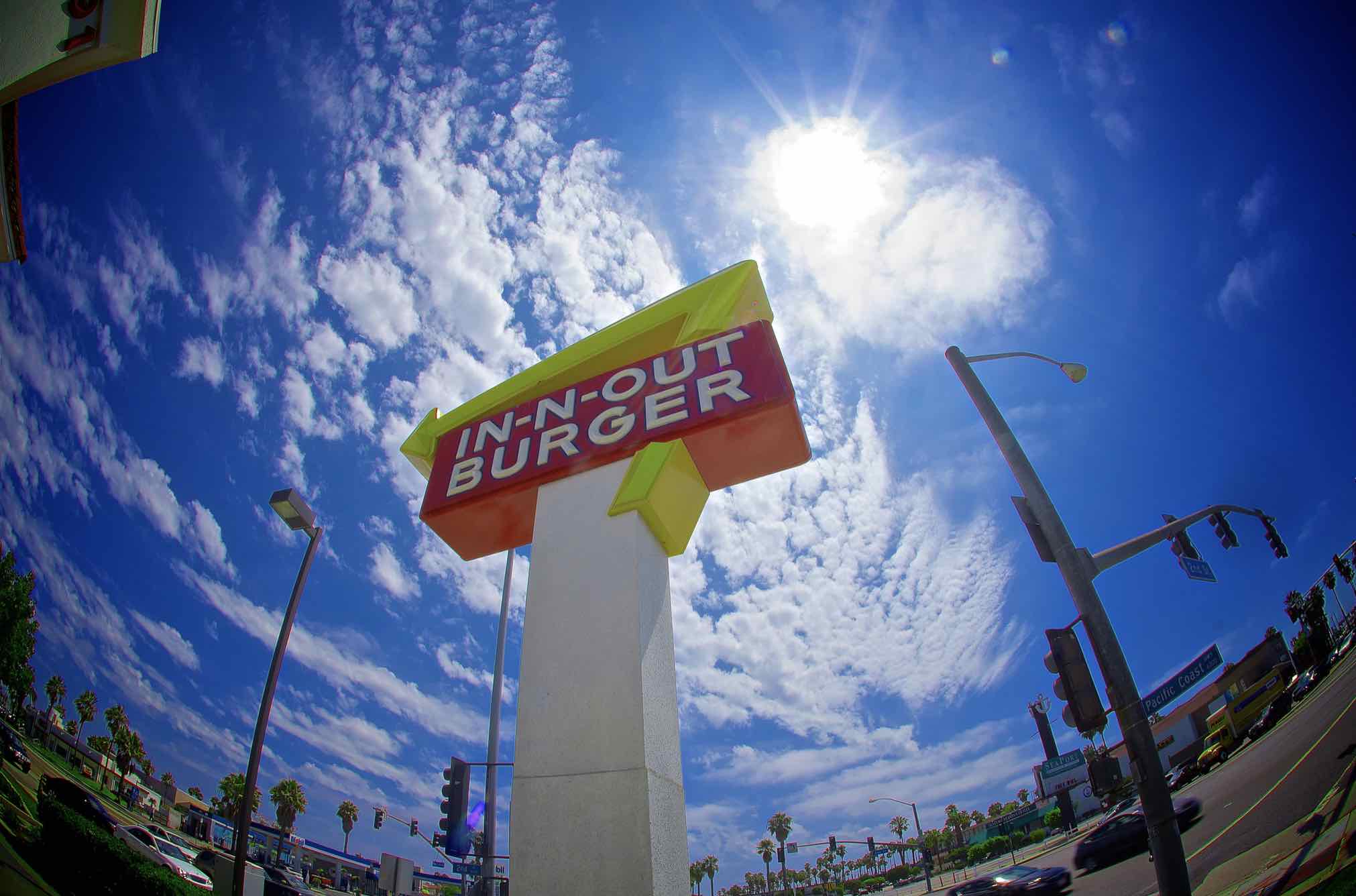 In-n-out clouds