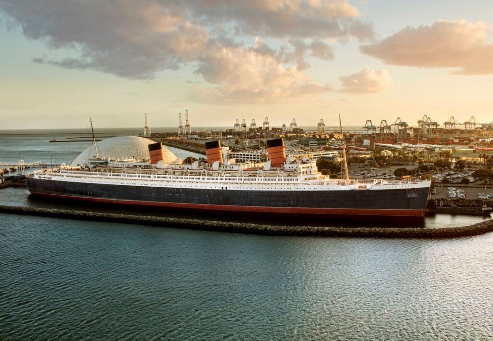 queen mary cruise ship