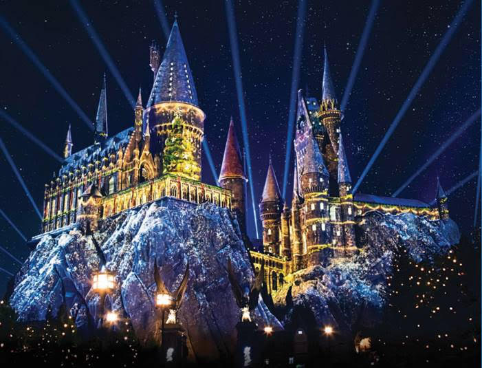 “Christmas in The Wizarding World of Harry Potter” starts on Thanksgiving Day at Universal Studios