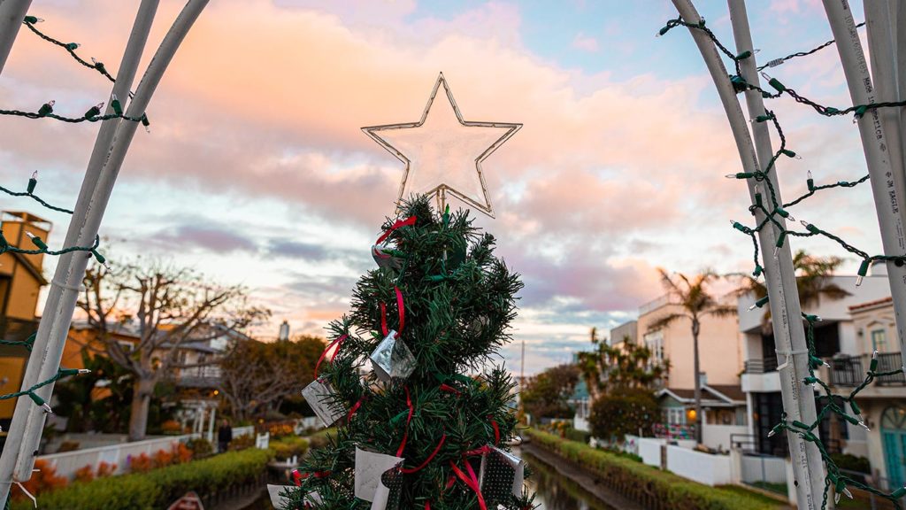 venice beach canals holiday christmas