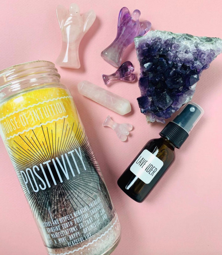 House of Intuition candle, mist and crystals