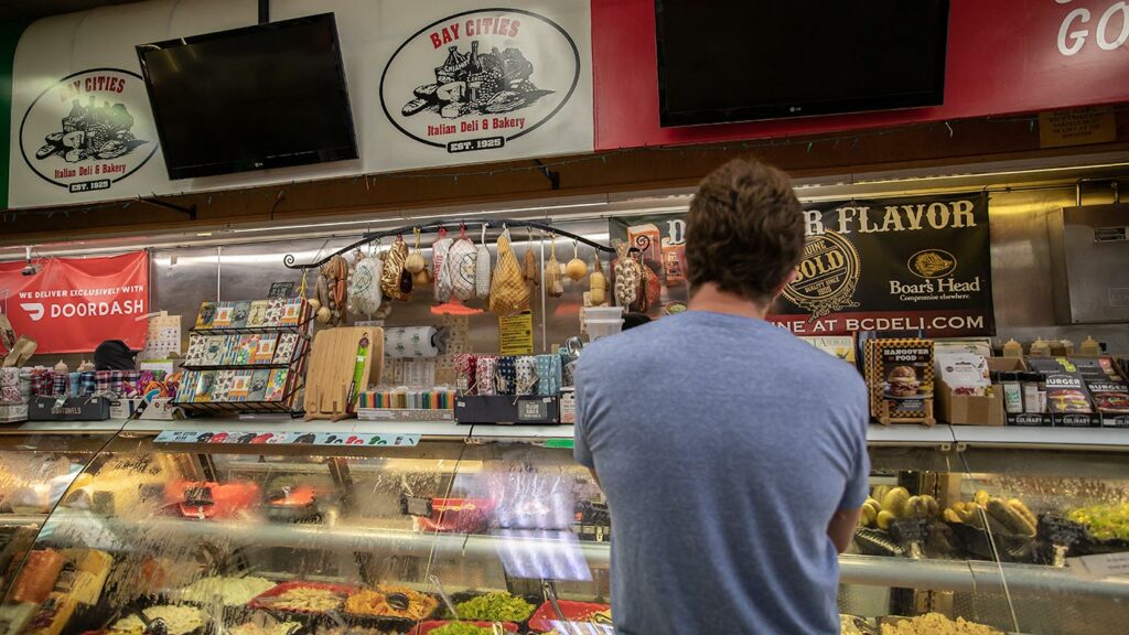 bay cities italian bakery interior