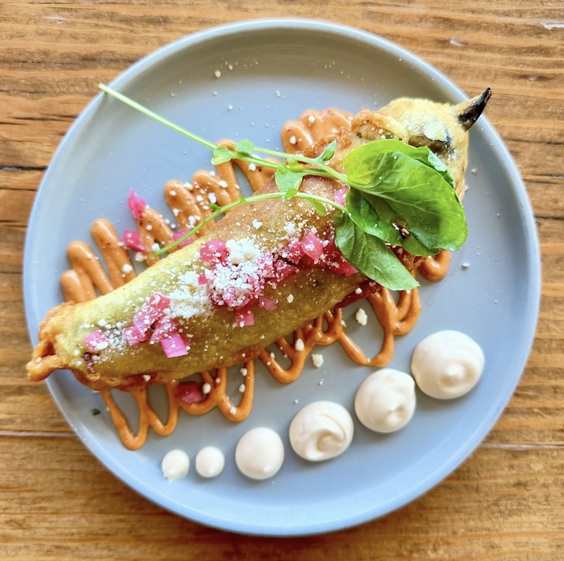 panxa-cocina-queso-oaxaca-stuffed-chile
