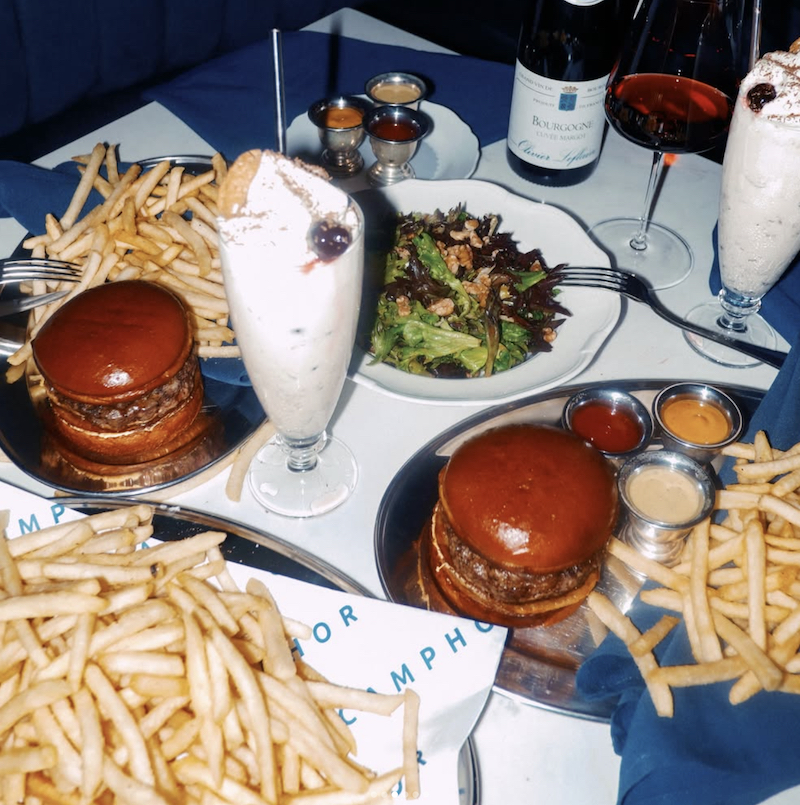 le-burger-burgundy-camphor