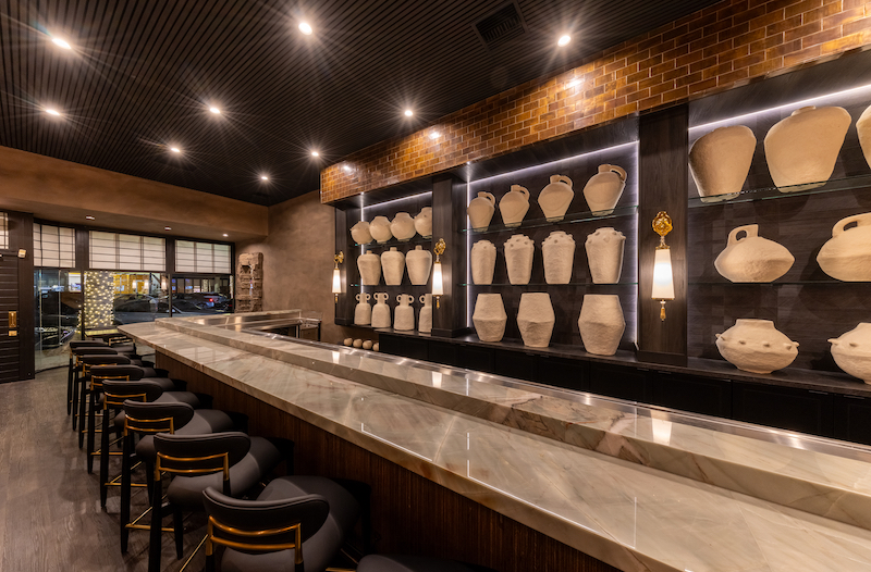 the-brothers-sushi-beverly-hills-interior